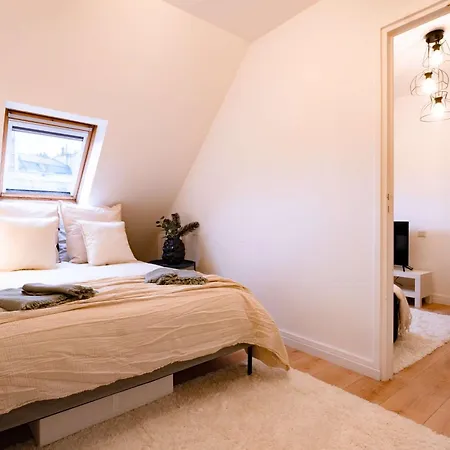 Apartment Peaceful Flat Martyrs For 6 Guests Paris