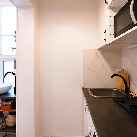 Peaceful Flat Martyrs For 6 Guests Apartment Paris